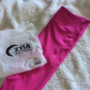Zyia Active Pink Capri Leggings